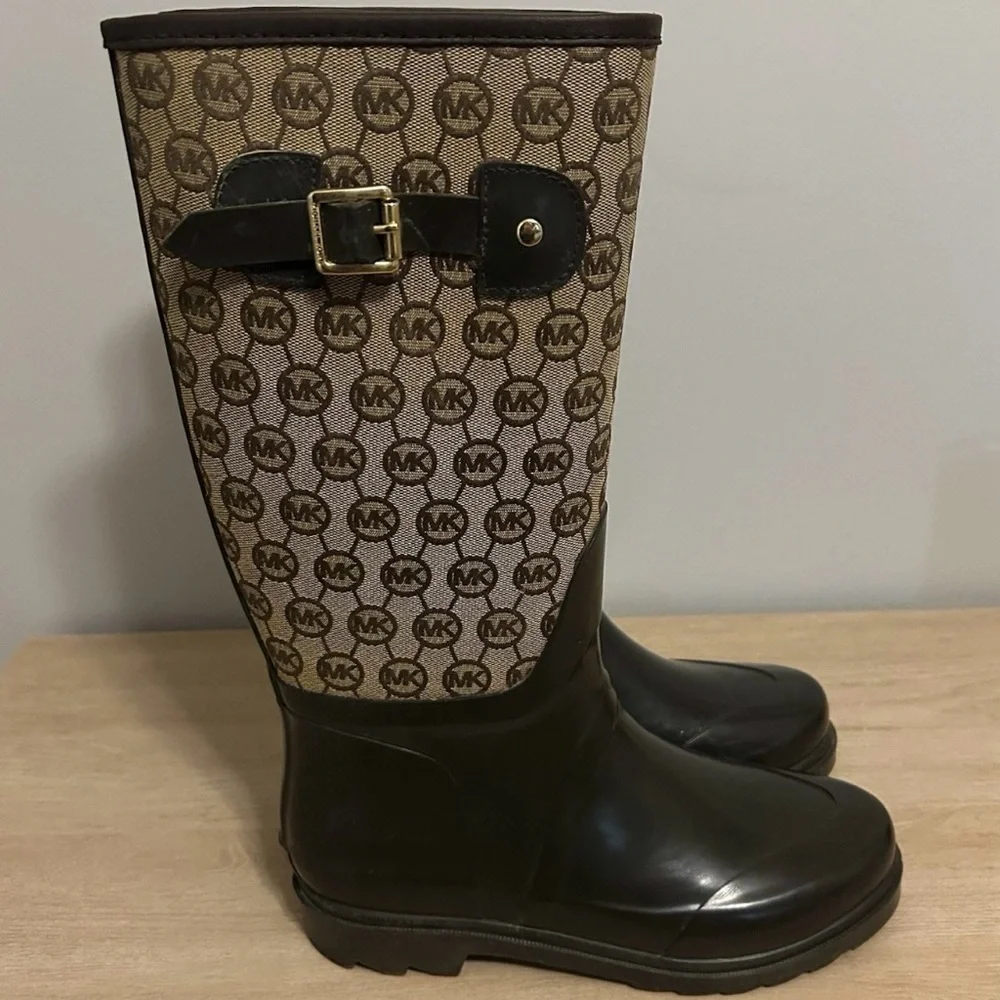 Michael Kors Tan Monogram Print Buckle Knee High Rain Boots Preppy‎ Luxe Style